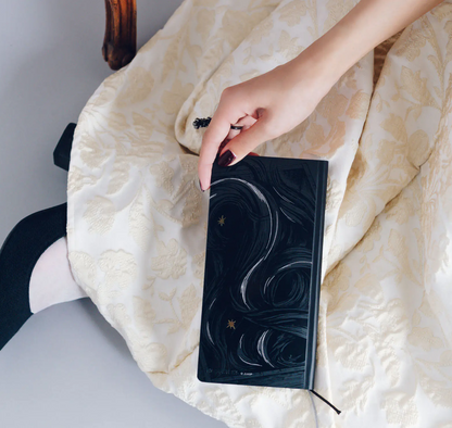 Hobonichi Techo Planner Weeks 2026 Junji Ito Tomie “Haunting Beauty” (January Start)