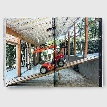 a+u April 2026  |  BAST（Bureau Architectures Sans Titre）