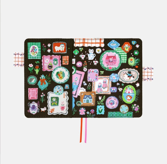 Hobonichi Techo Cover 2026 (A6 Original) Yumi Kitagishi — White Cat Table Decoration